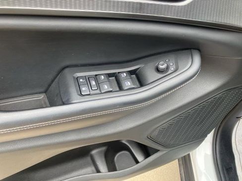 Certified 2023 Jeep Grand Cherokee L Laredo AWD/4WD image 10