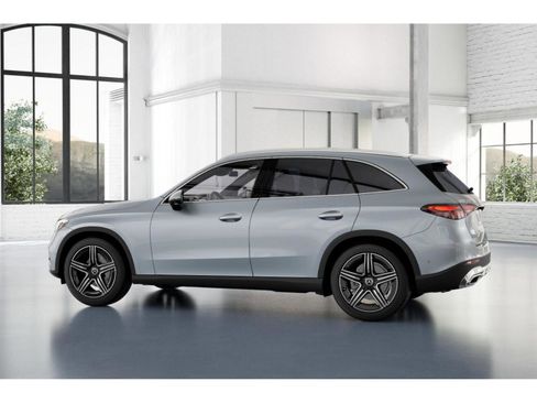 New 2026 Mercedes-Benz GLC 300 4MATIC image 32