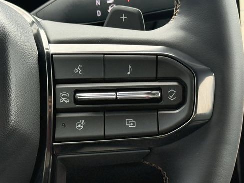 New 2026 GMC Terrain AT4 AWD/4WD image 17
