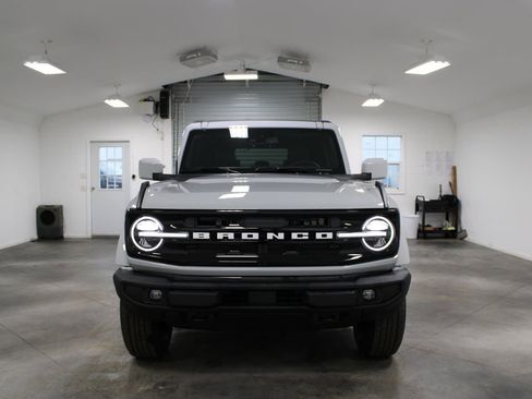 New 2026 Ford Bronco Outer Banks image 2