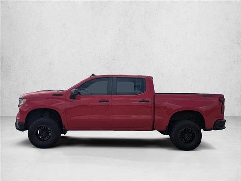 Used 2022 Chevrolet Silverado 1500 LT Trail Boss w/ Protection Package AWD/4WD image 9
