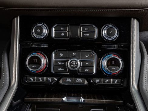 Used 2023 GMC Yukon Denali image 27