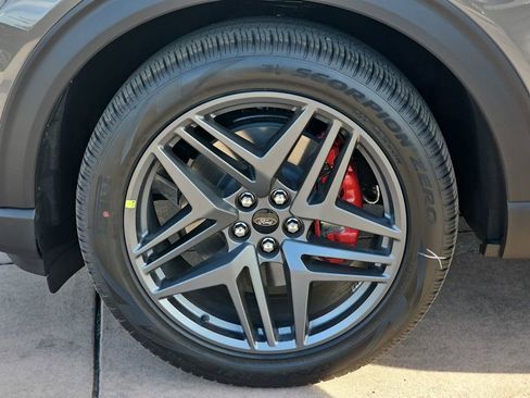 New 2026 Ford Explorer ST w/ Sun And Sound Package image 37
