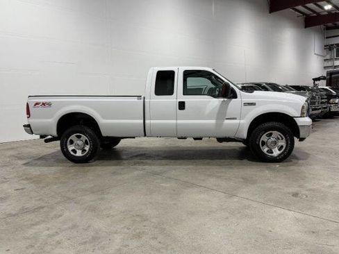 Used 2007 Ford F350 XLT image 7