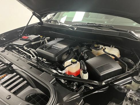 Used 2022 Chevrolet Silverado 1500 LTZ AWD/4WD image 65