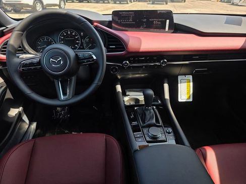 New 2026 MAZDA MAZDA3 Hatchback w/Premium Plus Pkg AWD/4WD image 11