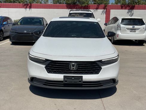 Used 2024 Honda Accord Sport image 2