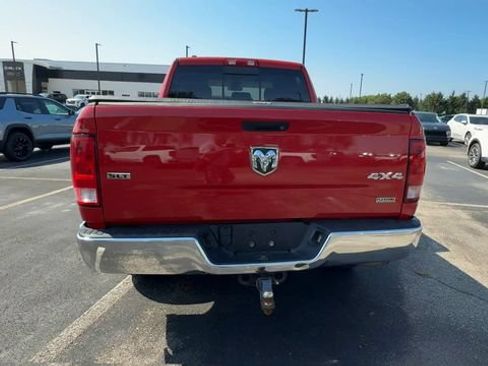 Used 2017 RAM 1500 Classic SLT AWD/4WD image 7