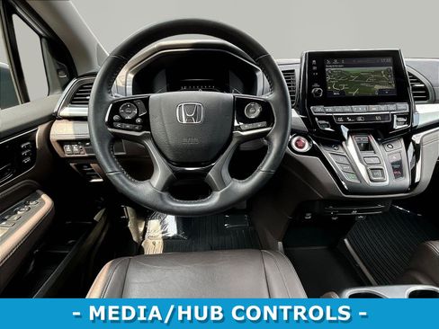 Used 2023 Honda Odyssey Touring image 8