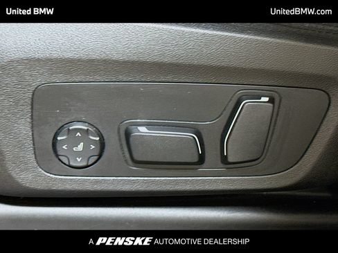 Used 2024 BMW X3 sDrive30i w/ Convenience Package RWD image 4