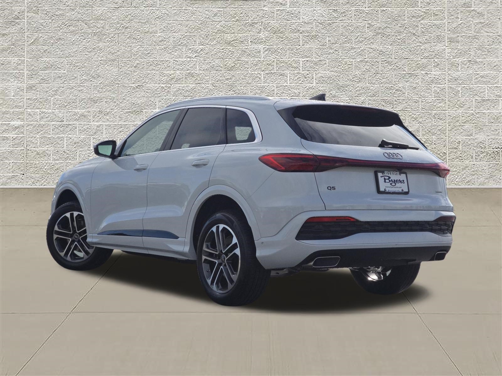 New 2026 Audi Q5 Premium AWD/4WD image 5