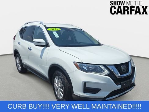 Used 2019 Nissan Rogue SV AWD/4WD image 3