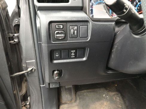 Used 2019 Toyota 4Runner TRD Off-Road image 30