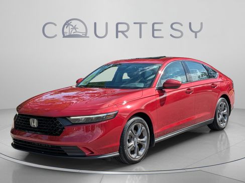 Certified 2023 Honda Accord EX image 2