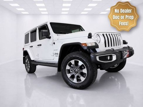 Used 2021 Jeep Wrangler Unlimited Sahara w/ Uconnect 4C Nav & Sound Group AWD/4WD image 3