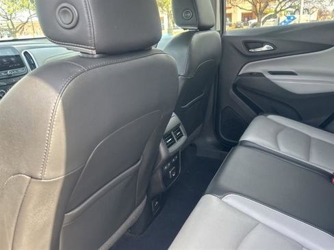 Used 2021 Chevrolet Equinox Premier image 40