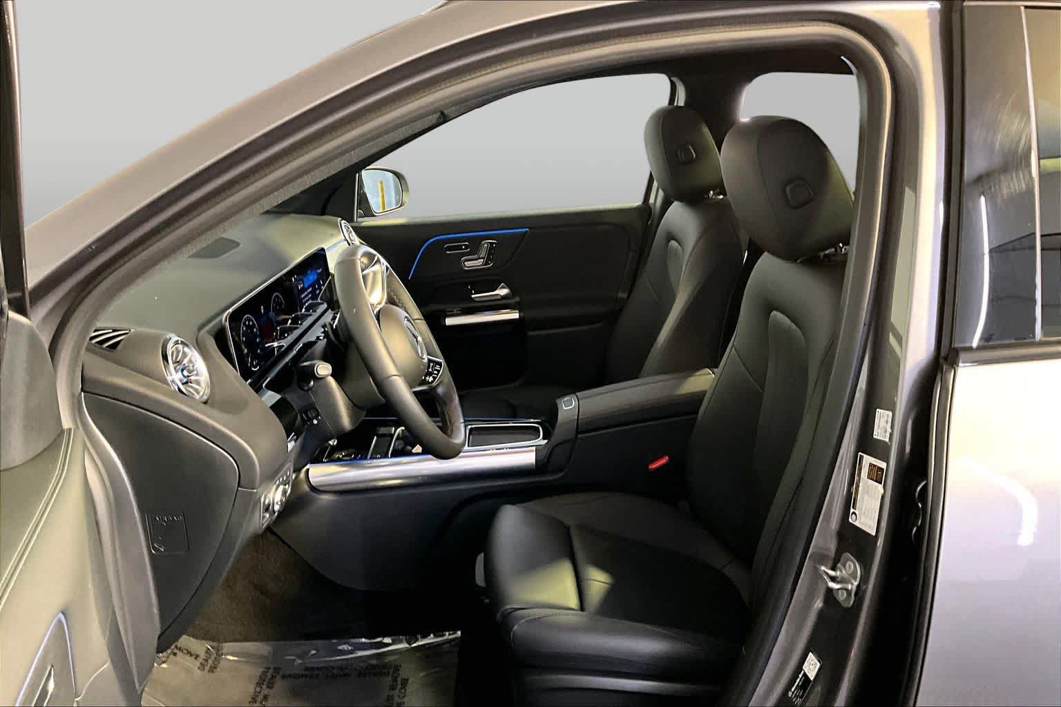 Used 2026 Mercedes-Benz GLA 250 4MATIC image 9