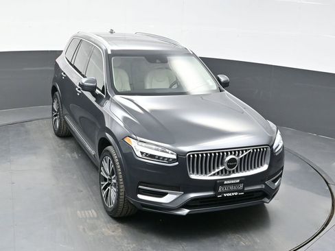 Used 2021 Volvo XC90 T8 Inscription Expression w/ Protection Package Premier image 23