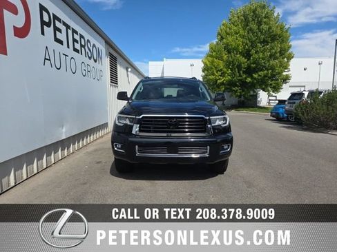 Used 2022 Toyota Sequoia TRD Sport AWD/4WD image 9