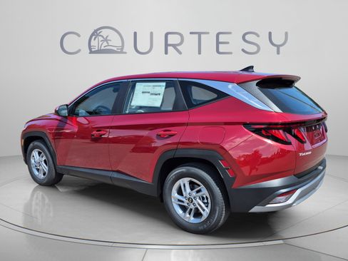 New 2026 Hyundai Tucson SE FWD image 3