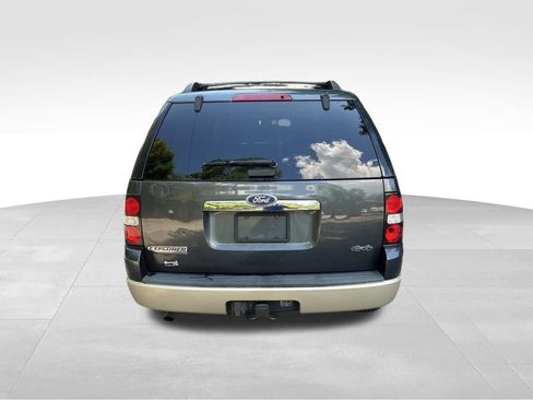 Used 2010 Ford Explorer Eddie Bauer AWD/4WD image 4