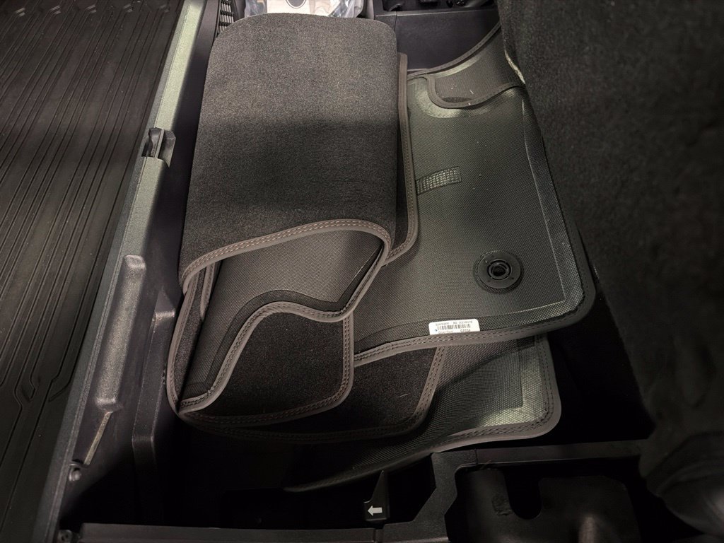 Used 2022 Ford F350 Platinum AWD/4WD image 37