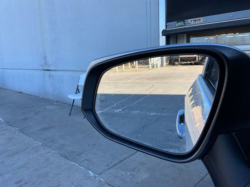 Used 2025 Toyota RAV4 XLE w/ Weather Package image 19