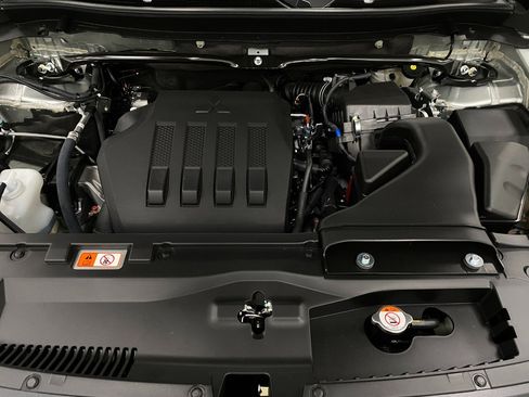 New 2026 Mitsubishi Eclipse Cross SE image 11