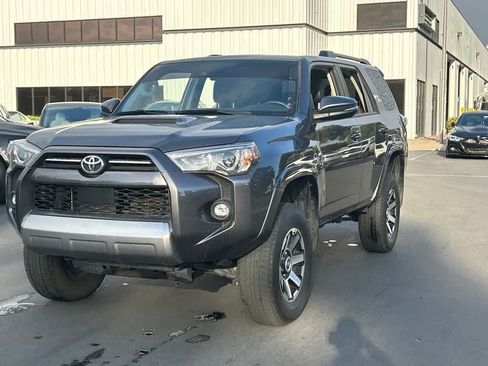 Used 2022 Toyota 4Runner TRD Off-Road Premium w/ Moonroof Package AWD/4WD image 1