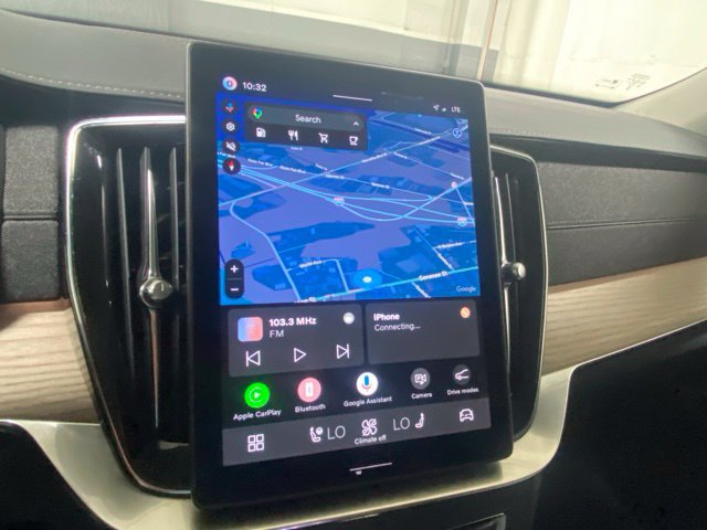 Certified 2026 Volvo XC90 B6 Plus AWD/4WD image 16