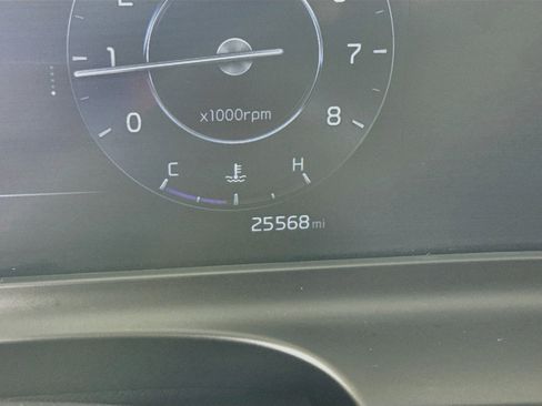 Used 2024 Kia Seltos S FWD image 16