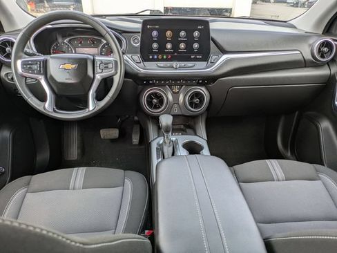 Used 2023 Chevrolet Blazer LT w/ Convenience Package AWD/4WD image 17