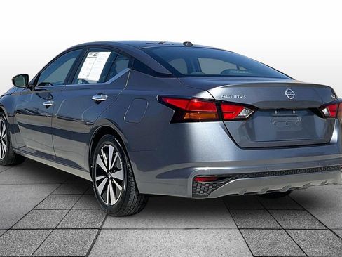 Used 2021 Nissan Altima 2.5 SV FWD image 11