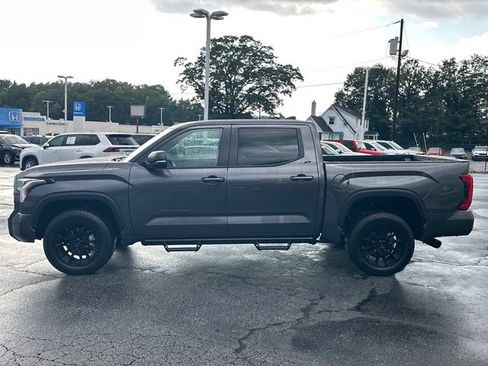 Used 2026 Toyota Tundra SR5 w/ SR5 Premium Package AWD/4WD image 7