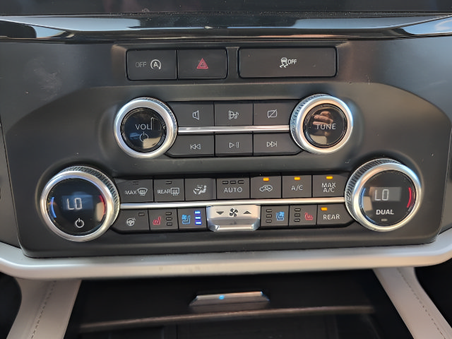 Used 2024 Ford Expedition Max Limited AWD/4WD image 14