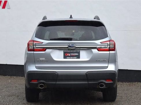 Used 2025 Subaru Ascent Premium AWD/4WD image 4