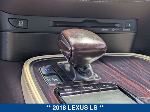 Used 2018 Lexus LS 500 AWD w/ Luxury Package image 36