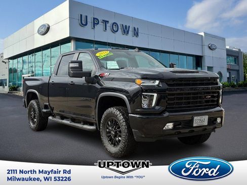 Used 2021 Chevrolet Silverado 2500 LT w/ Midnight Edition AWD/4WD image 1