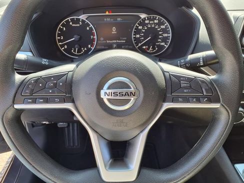 Used 2021 Nissan Altima 2.5 SV FWD image 9