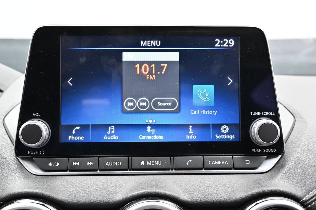 Used 2024 Nissan Sentra SV FWD image 27