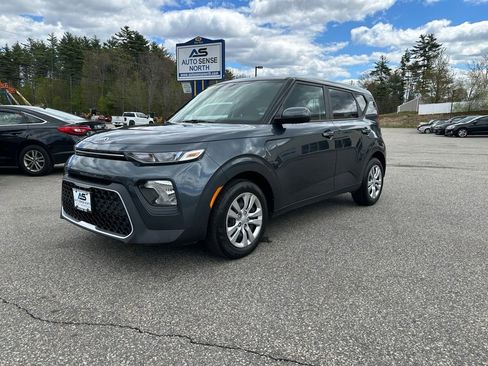 Used 2020 Kia Soul LX FWD image 1