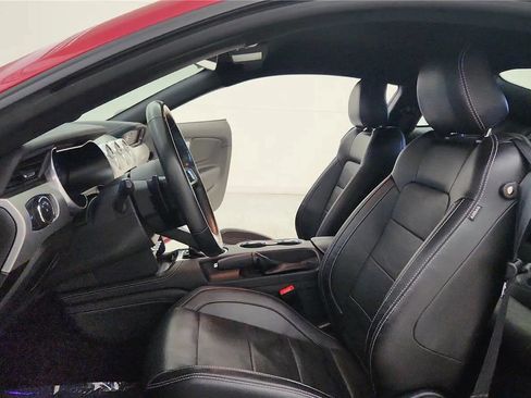 Used 2023 Ford Mustang Coupe RWD image 27