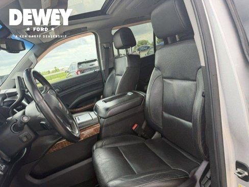 Used 2016 Chevrolet Tahoe LTZ AWD/4WD image 12