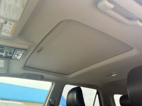 Used 2016 Toyota 4Runner Limited image 19