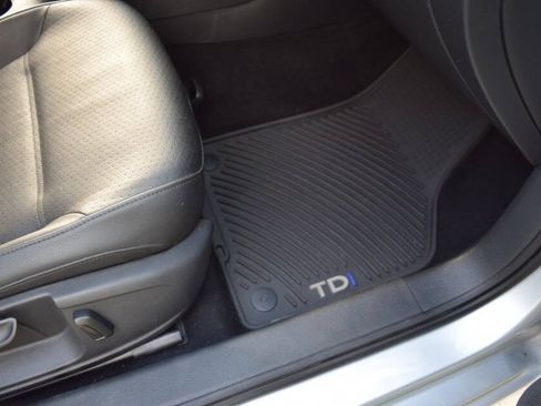Used 2013 Volkswagen Jetta TDI FWD image 51