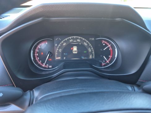 Used 2020 Toyota RAV4 TRD Off-Road w/ TRD Off-Road Weather Package AWD/4WD image 10