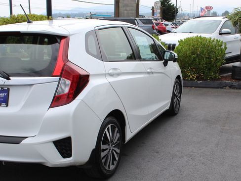 Used 2016 Honda Fit EX image 7