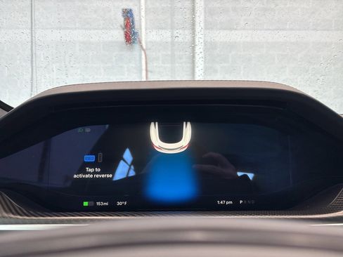 Used 2021 Tesla Model S Plaid image 24