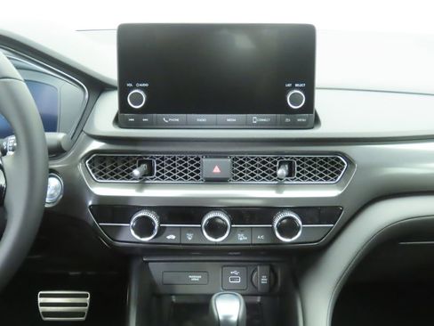 Used 2025 Acura Integra A-Spec image 15