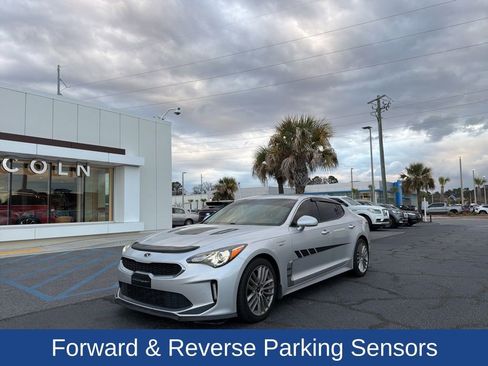 Used 2018 Kia Stinger image 4